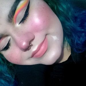 Meet your Posher, Serena